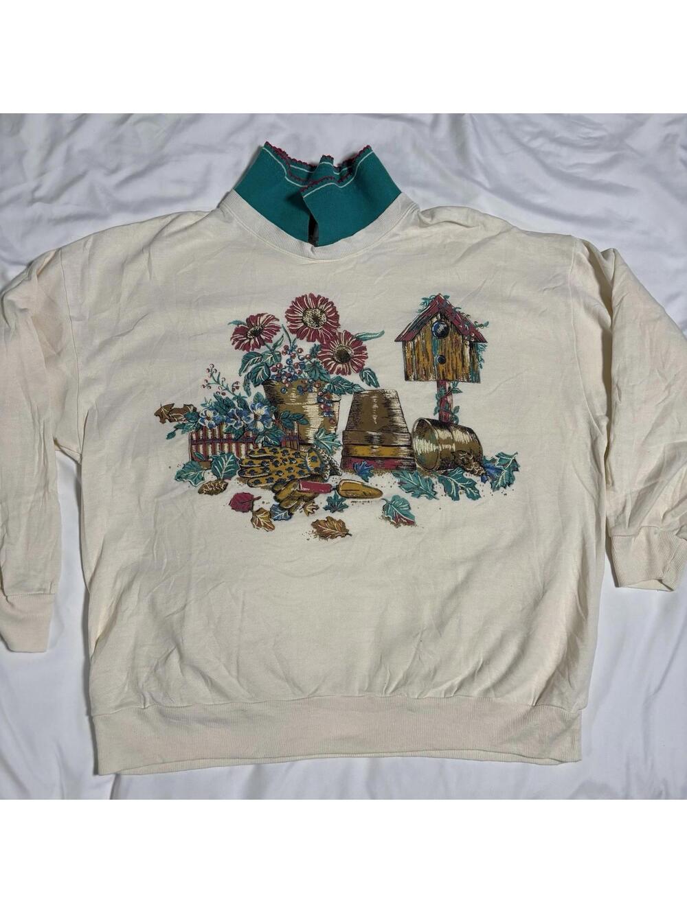 Vintage Gardening Birdhouse Collared Sweatshirt Basic Editions Cottagecore Large